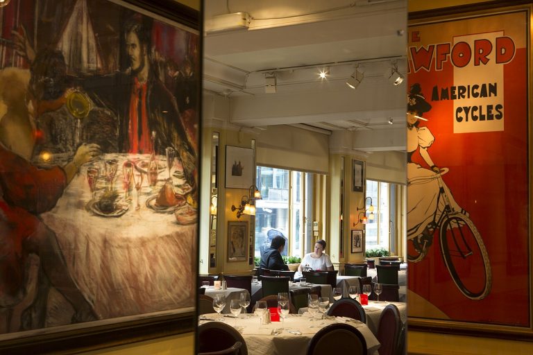 Eetcafé De Markt — restaurant in Het Gooi